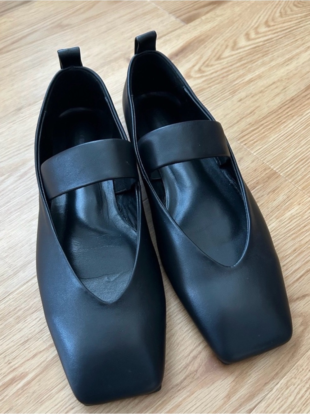 Tony Bianco ‘Hawaii’ Black Square Toe Ballet Flats 8 1/2 New